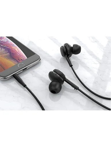 3.5mm wired earphone